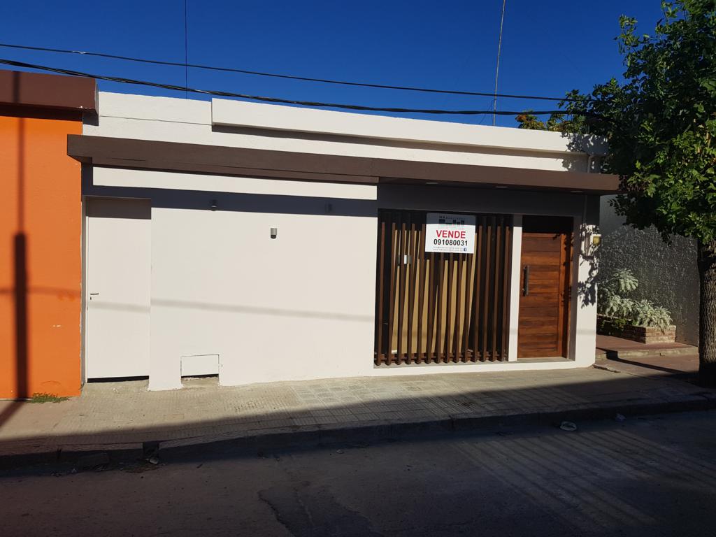 3 Dormitorios. u$s 65.000.-