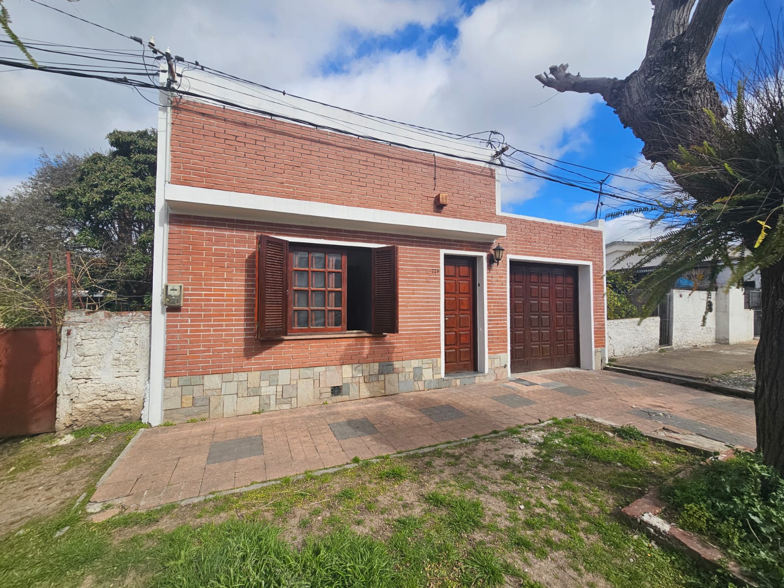 Alquiler Casa, Canelones.-