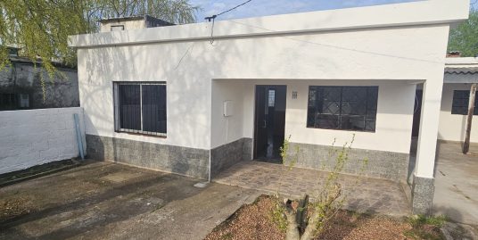 Alquiler Casa, Canelones.-