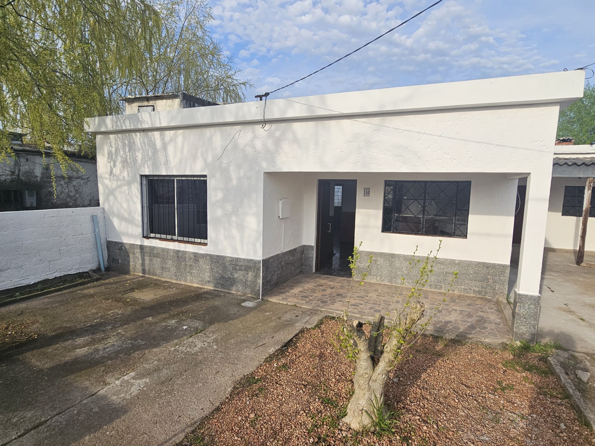 Alquiler Casa, Canelones.-